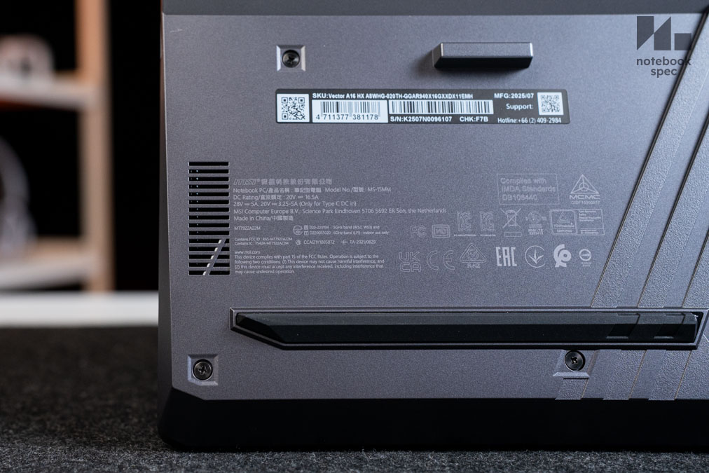 MSI Vector A16 HX 10