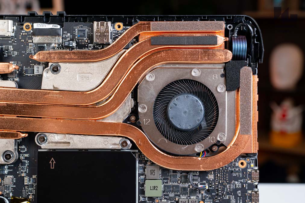 MSI Vector A16 HX 20