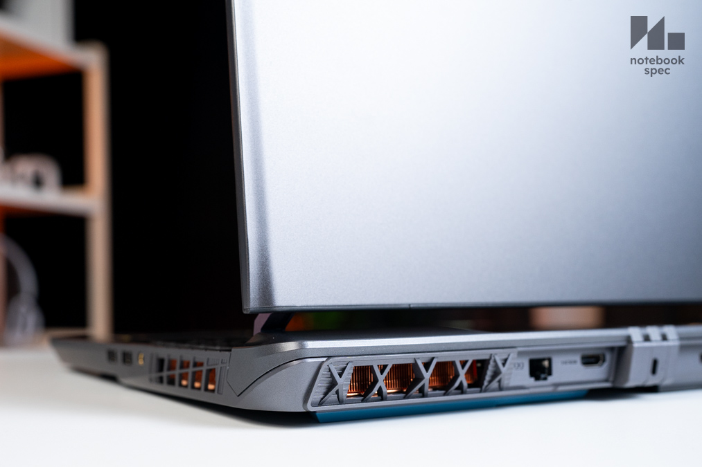 MSI Vector A16 HX 38