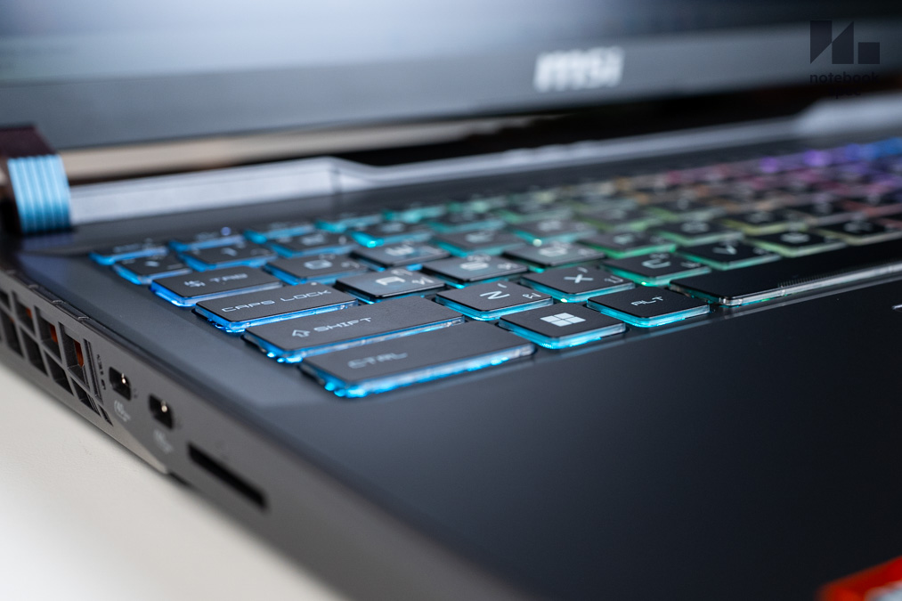 MSI Vector A16 HX 58