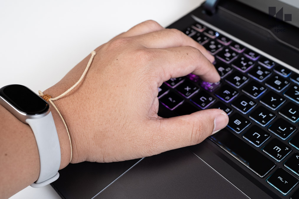 MSI Vector A16 HX 69