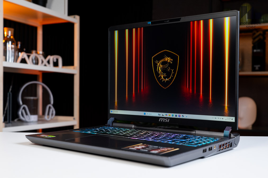 MSI Vector A16 HX A8W