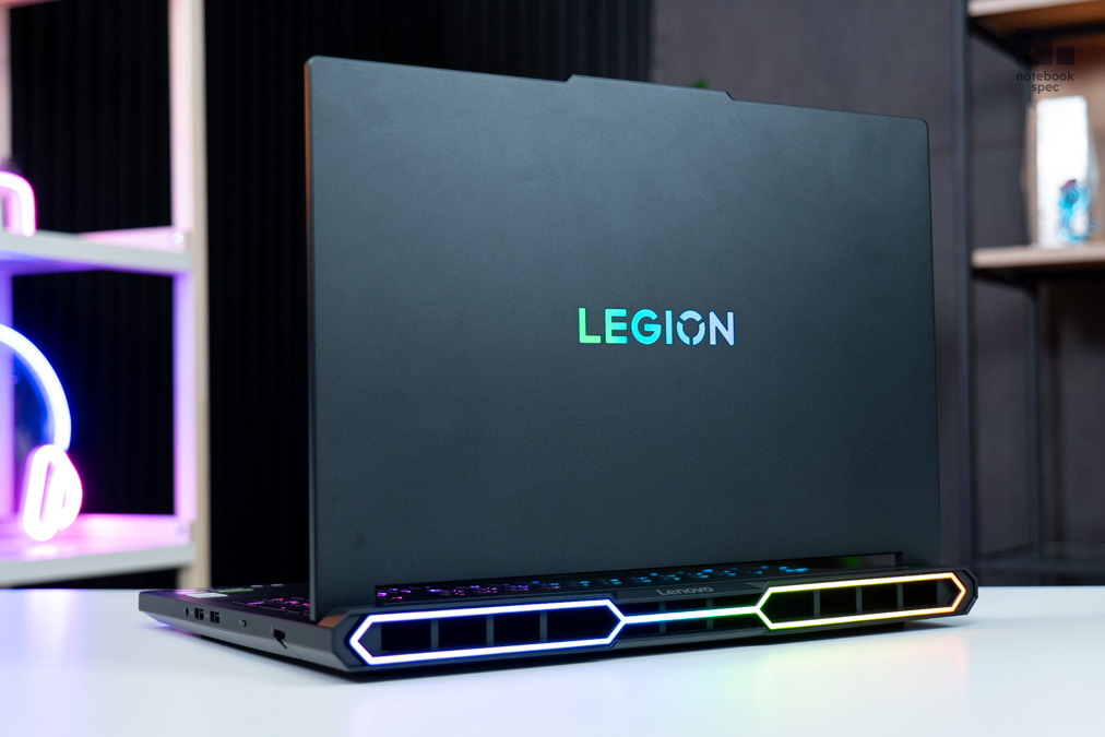 Lenovo Legion Pro 7 16IAX10H