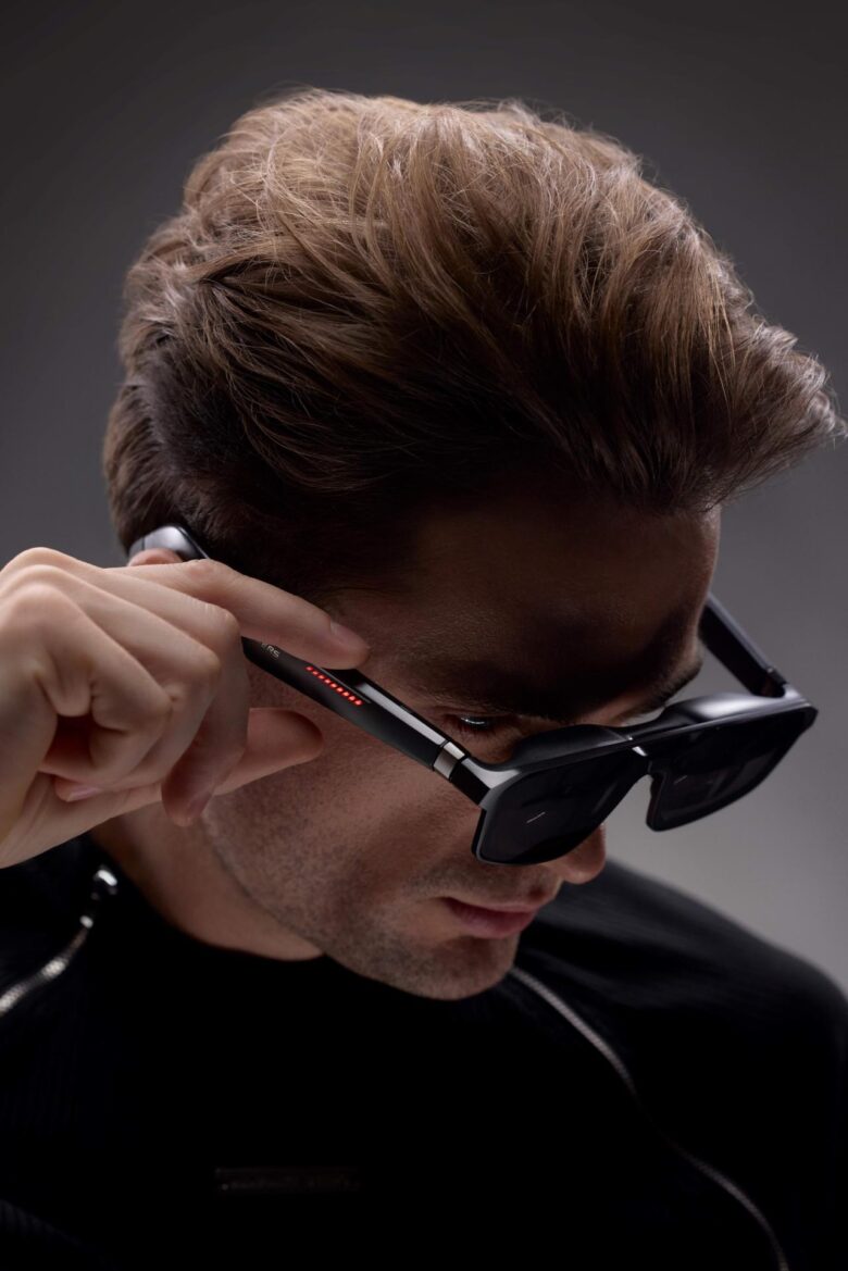 ROG XREAL R1 Gaming glasses side