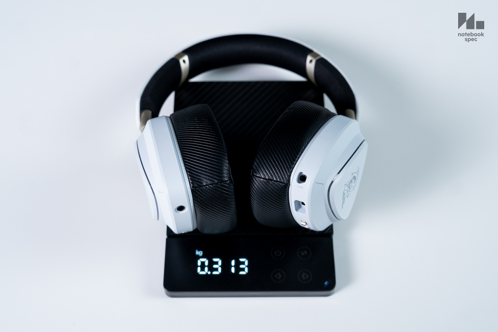 ROG Flow Z13 Kojima 5