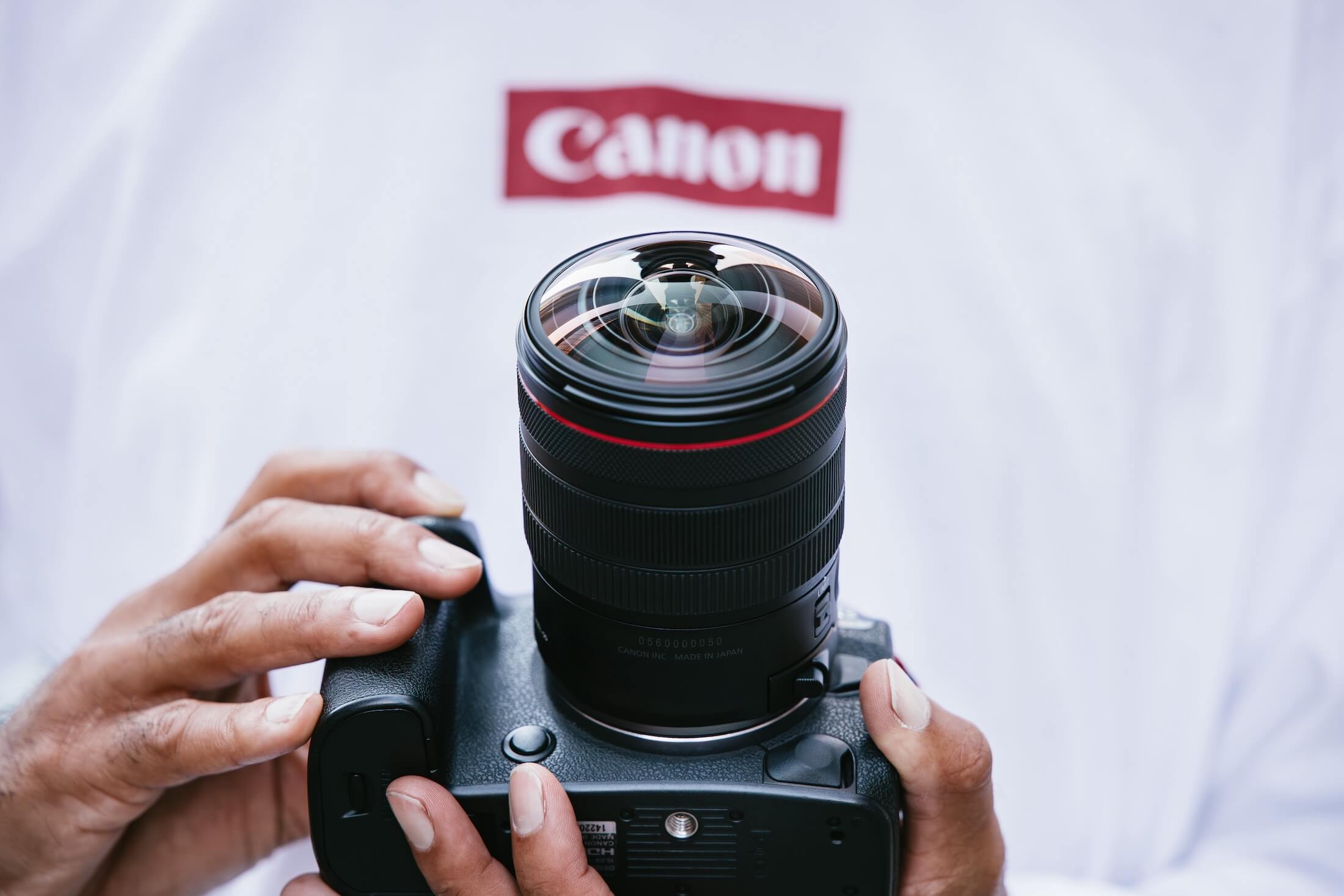 รูป แคนนอน RF7 14mm f 2.8 3.5L Fisheye STM 3