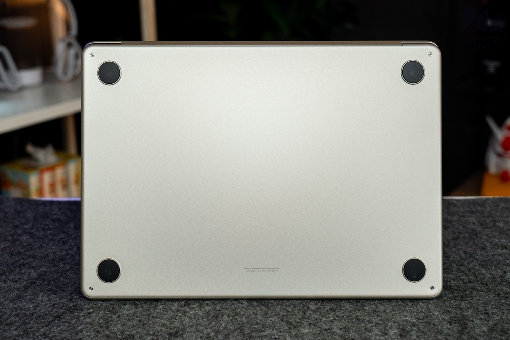 MacBook Air M4