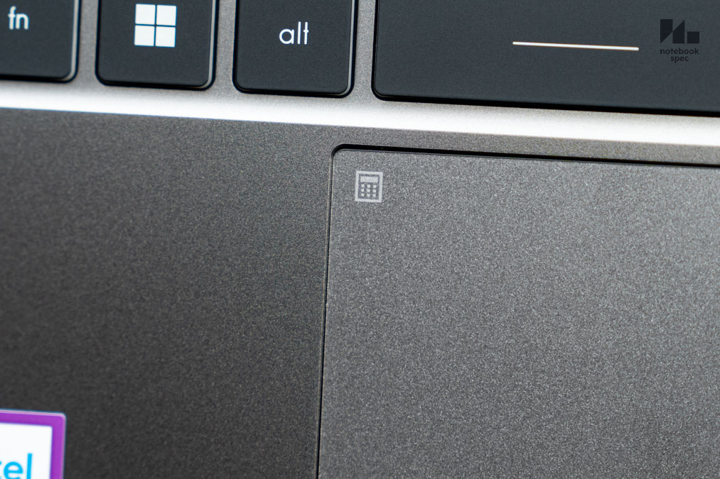 MSI Prestige 14 Flip AI Plus 11