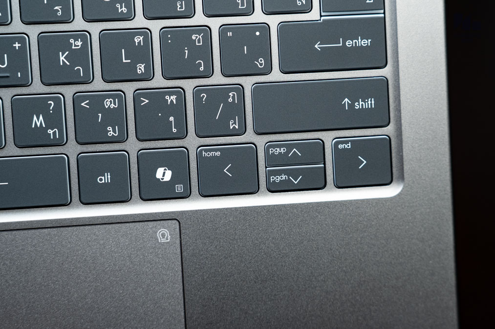 MSI Prestige 14 Flip AI Plus 18