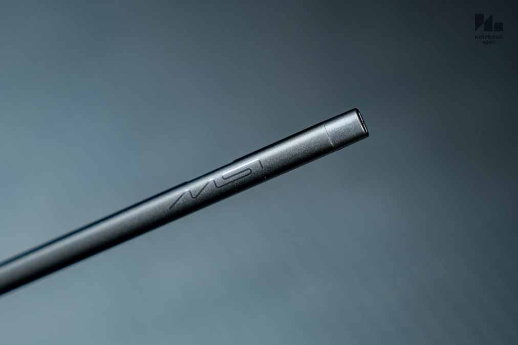 MSI Prestige 14 Flip AI Plus 52