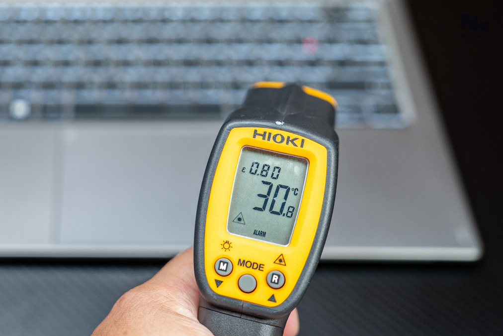 MSI Prestige 14 Flip AI Plus 73