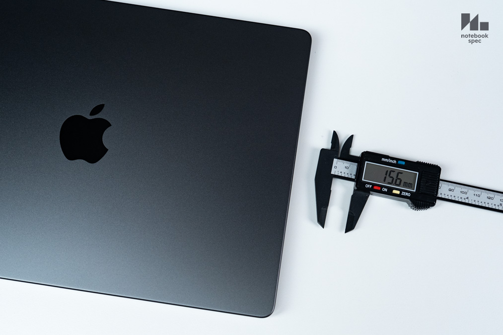 MacBook Pro M5 Pro 18