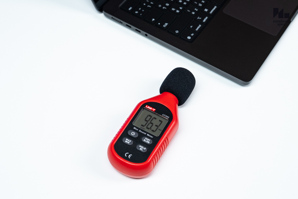 MacBook Pro M5 Pro 50