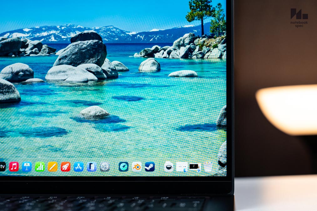 MacBook Pro M5 Pro 55