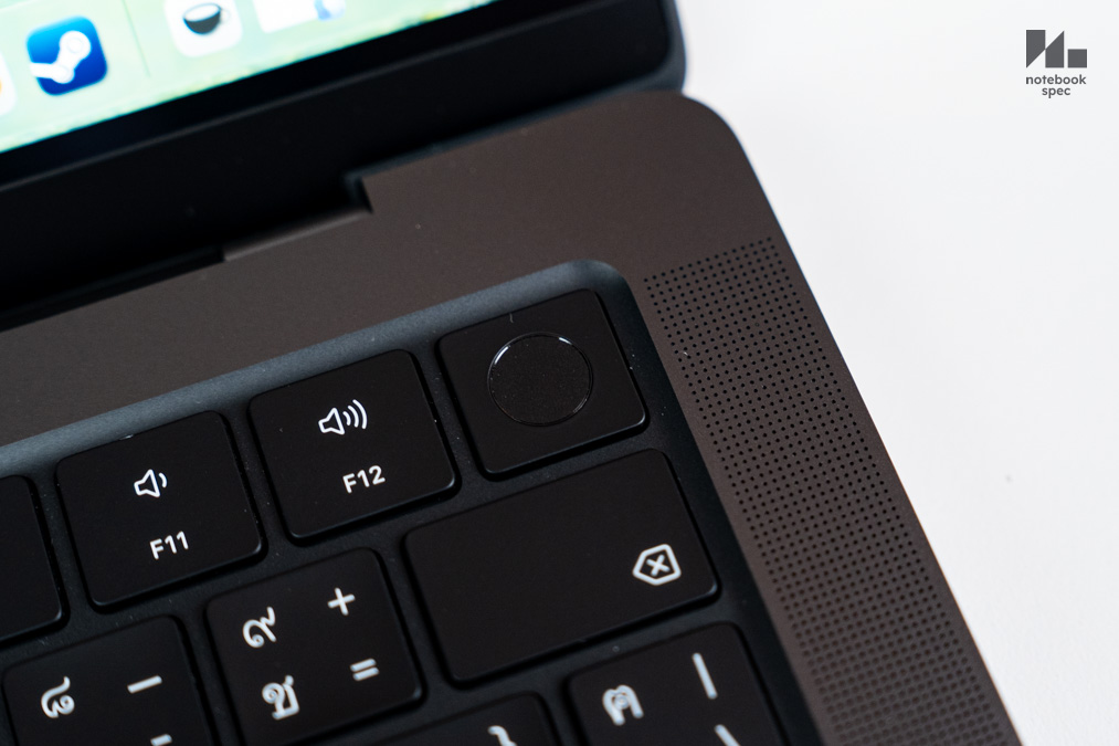 MacBook Pro M5 Pro 69