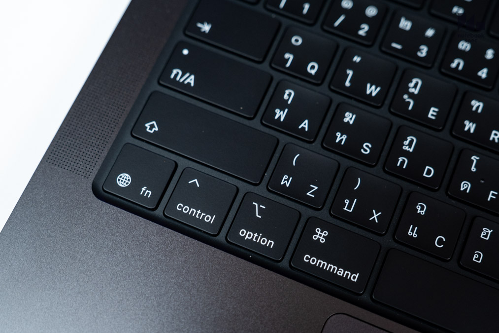 MacBook Pro M5 Pro 71