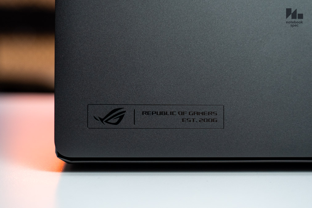 Zephyrus G14 Ryzen 400 Series 10