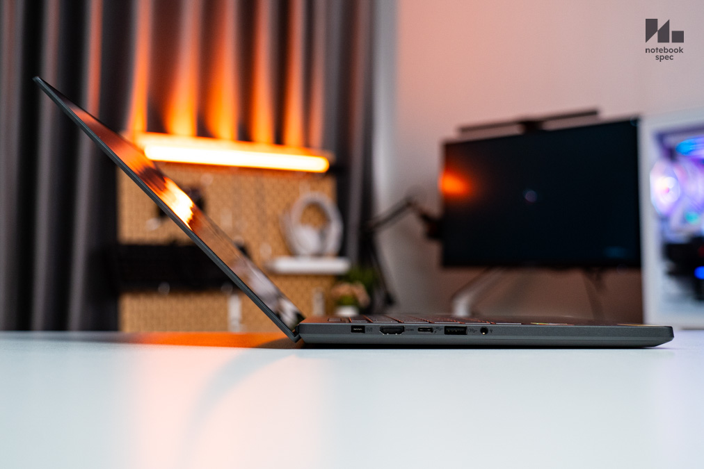 ASUS ROG Zephyrus G14 GA403GM