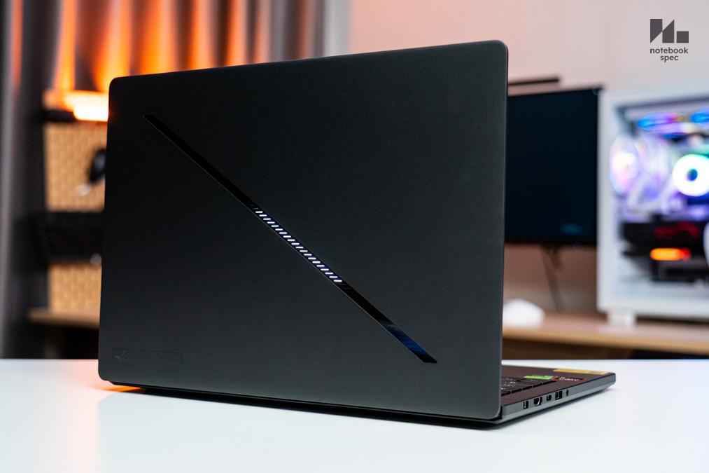 ASUS ROG Zephyrus G14 GA403GM