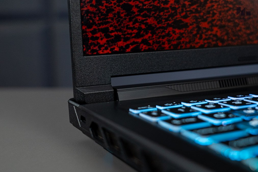 Crosshair 16 HX 24