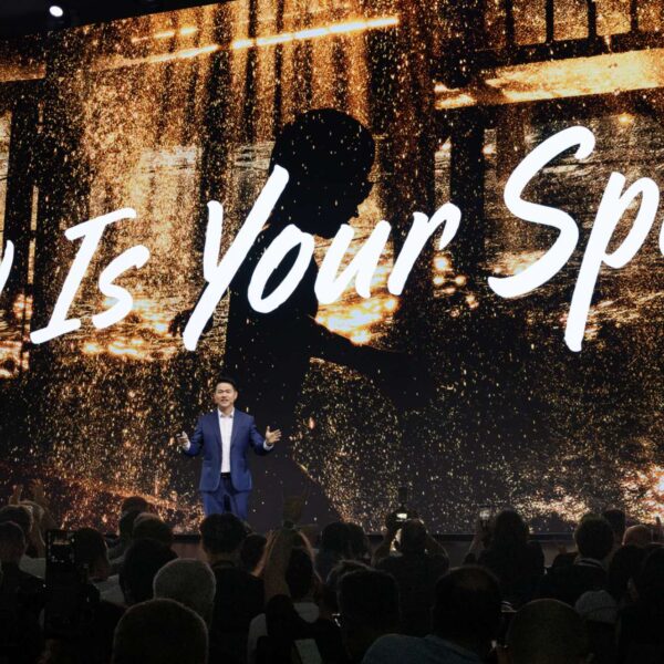 Now Is Your Spark HUAWEI Innovative Product Launch 2026 1