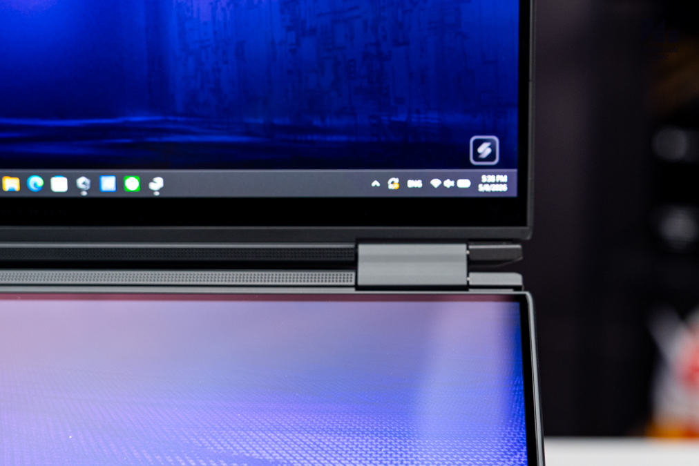 ROG Zephyrus DUO 29