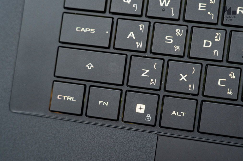 ROG Zephyrus DUO 44