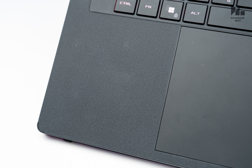 ROG Zephyrus DUO 57