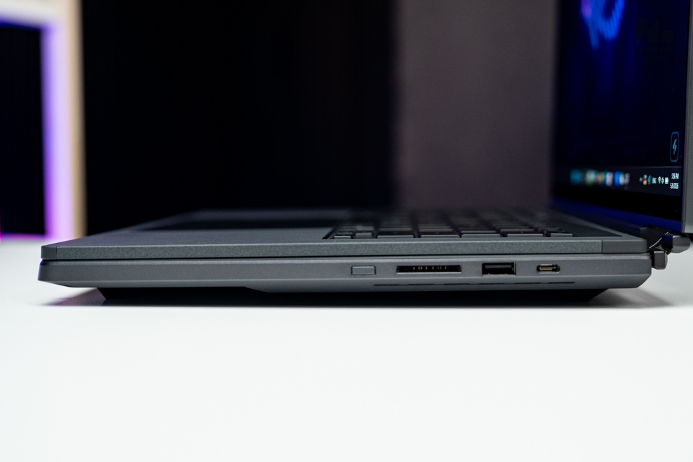 ROG Zephyrus DUO 62
