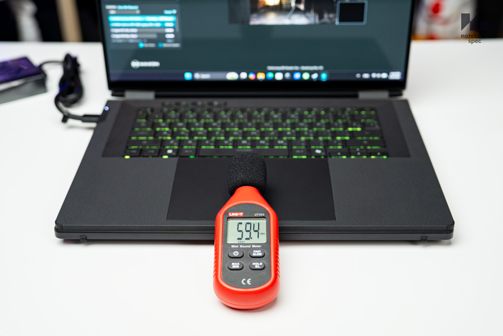 ROG Zephyrus DUO 98