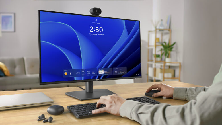 Dell Pro 5 Webcam 2K Lifestyle