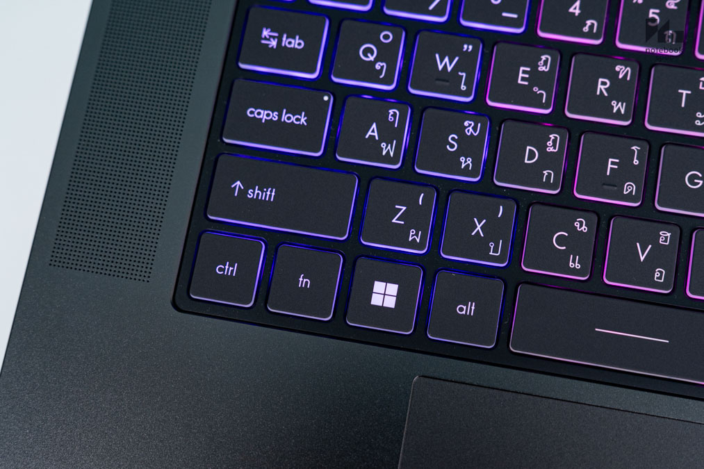 Stealth 16 AI Plus 67