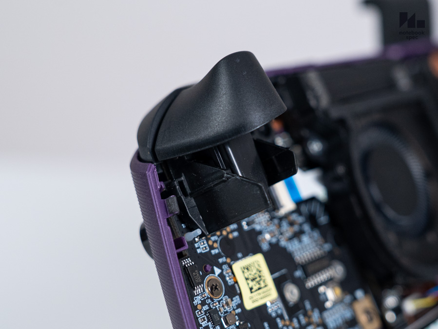 MSI Claw 8 EX AI+ CG3EM