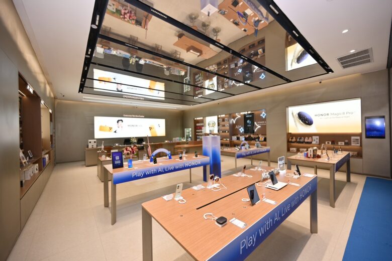 HONOR Alpha Store 4