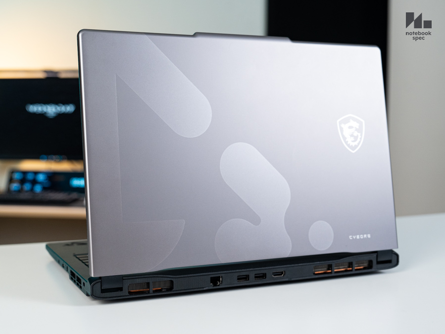 MSI Cyborg 15 Max 3 1