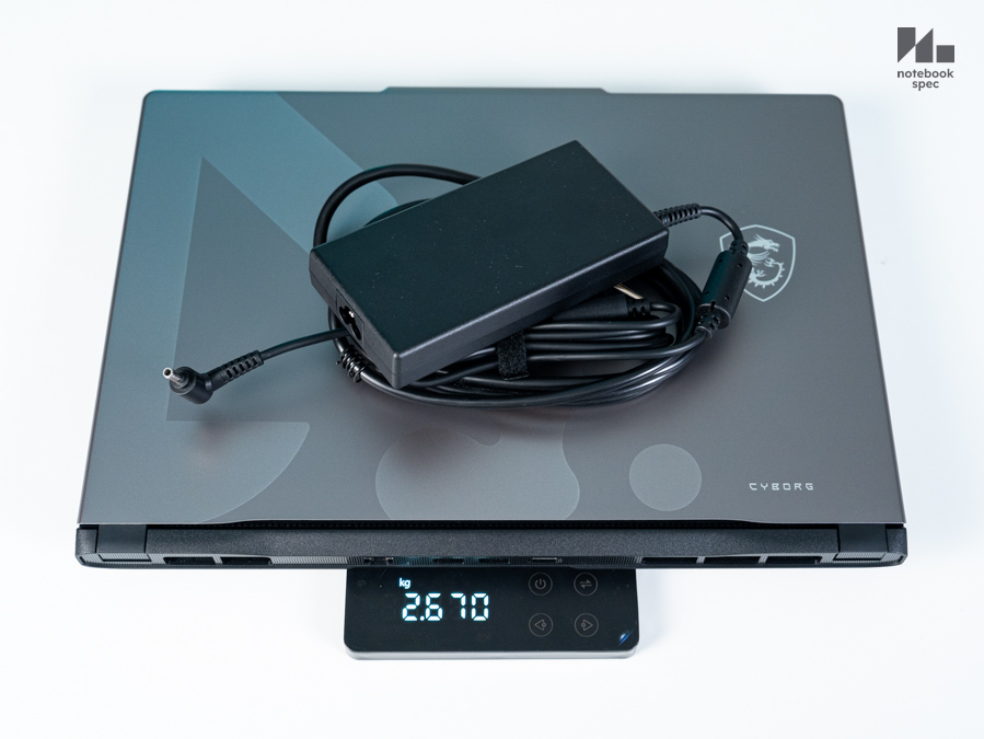 MSI Cyborg 15 Max 60 1