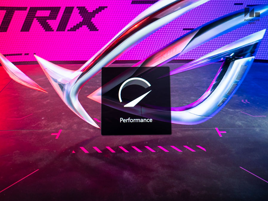 ROG Strix Scar 18 G835LXG 100