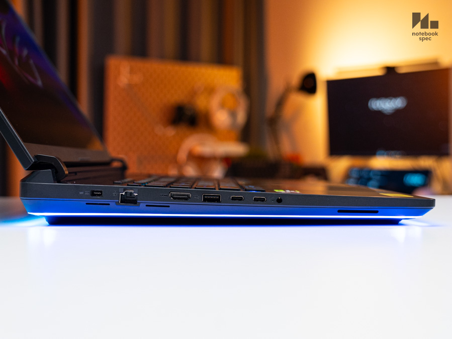 ROG Strix Scar 18 G835LXG 24