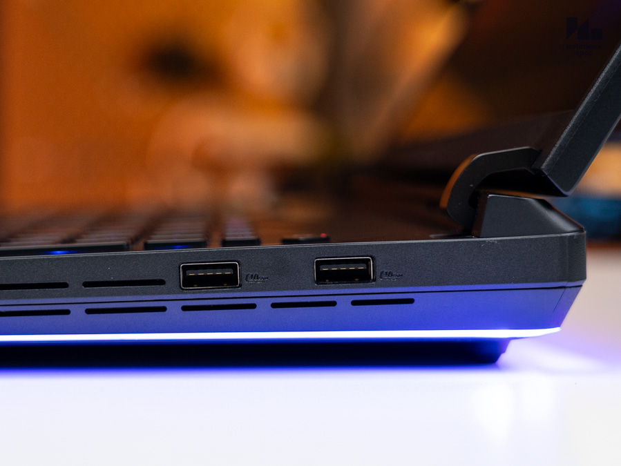 ROG Strix Scar 18 G835LXG 27
