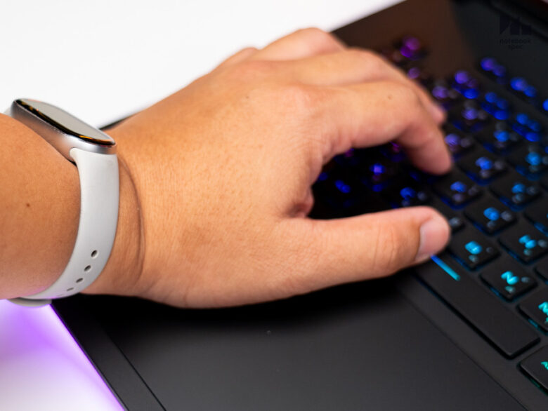 ROG Strix Scar 18 G835LXG 56