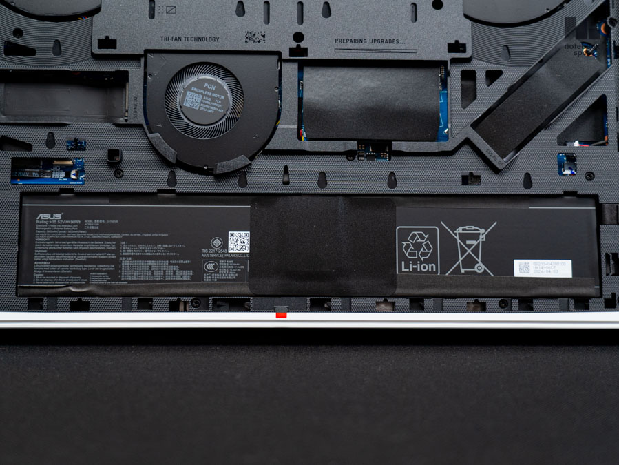 ROG Strix Scar 18 G835LXG 85