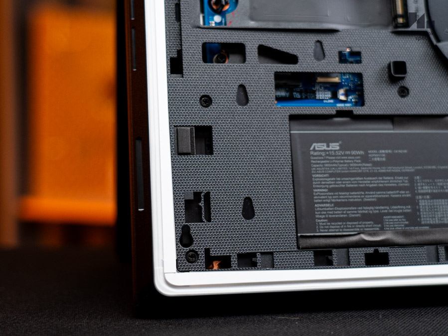 ROG Strix Scar 18 G835LXG 87