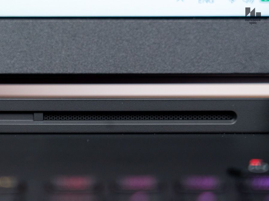 ROG Strix Scar 18 G835LXG 97 1