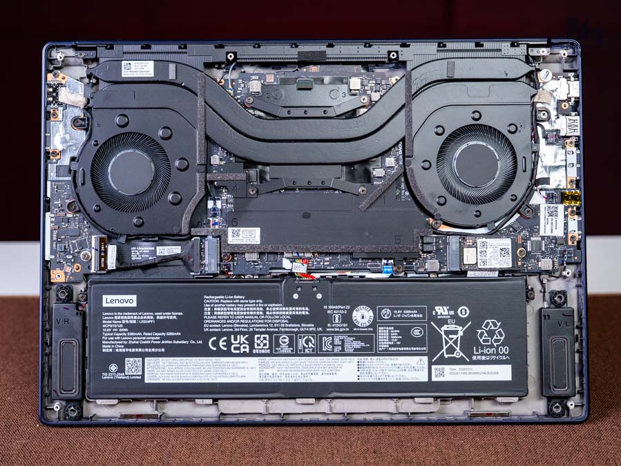 Lenovo Legion 7a 15ASH11