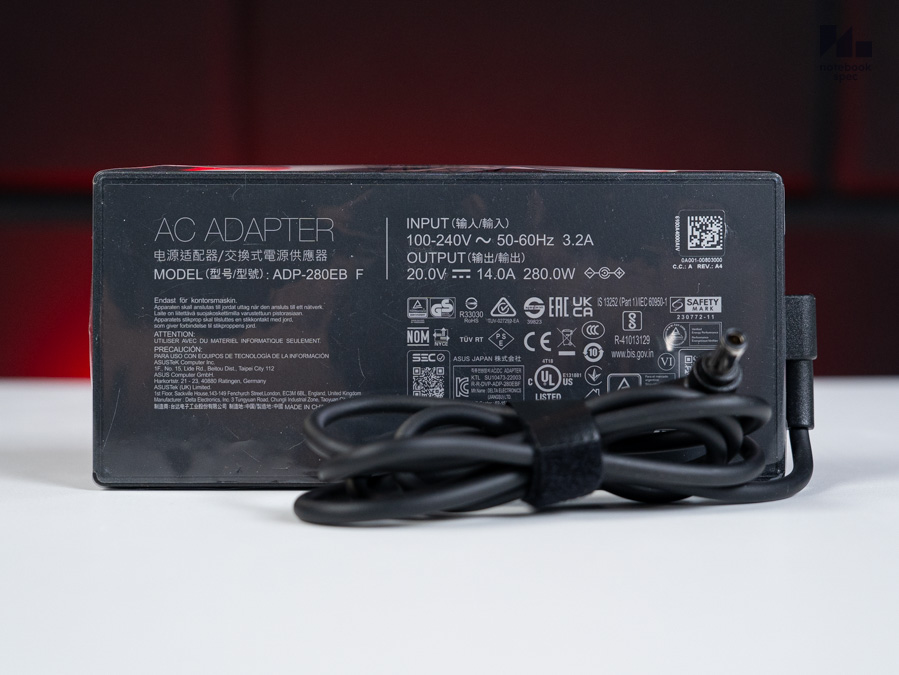 ROG Strix G16 G614FP 10