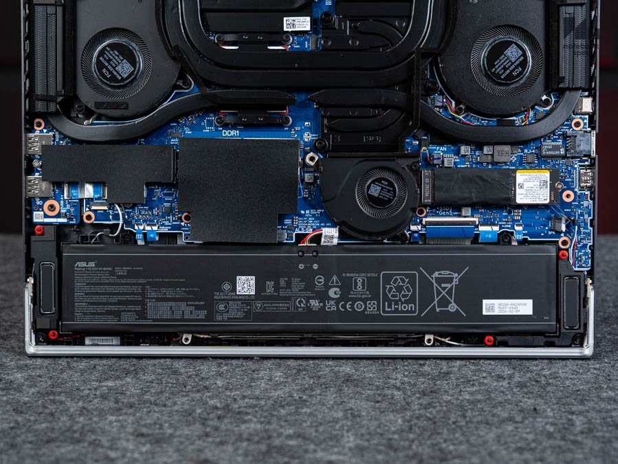 ROG Strix G16 G614FP 23