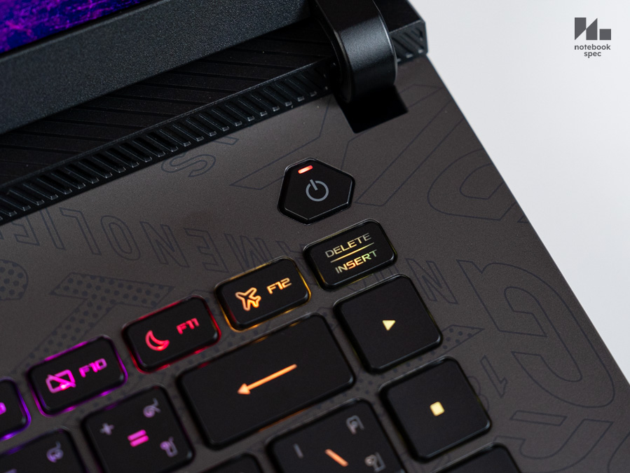ROG Strix G16 G614FP 55
