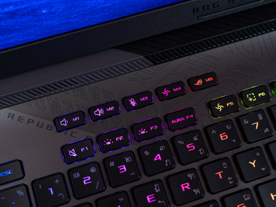 ROG Strix G16 G614FP 56