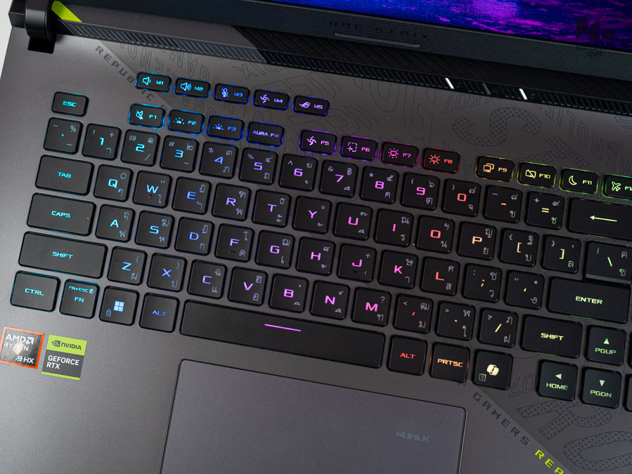 ROG Strix G16 G614FP 61