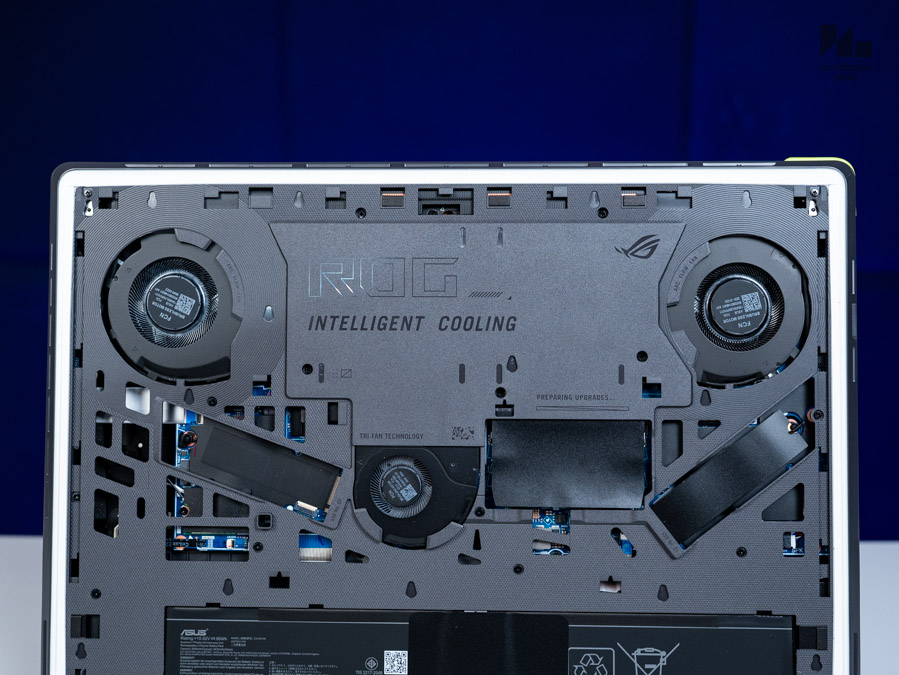ASUS ROG Strix G18 G815LR